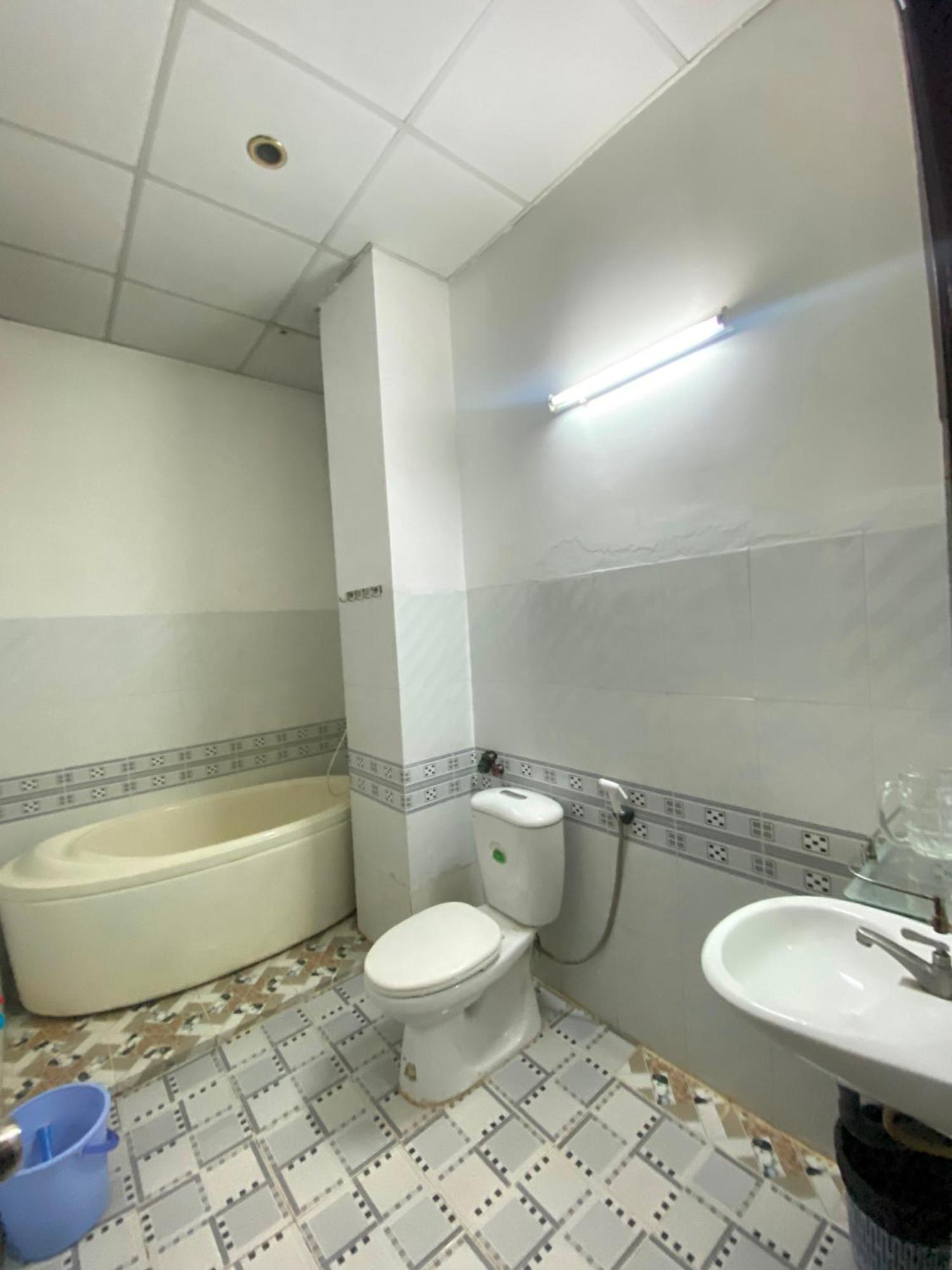 Khach San Kim Phung Ngan Hotel Can Tho Exterior foto